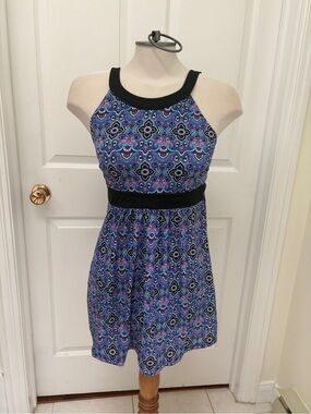 Fit4u Blue Patterned Halter Tankini with Black Trim ladies size 10